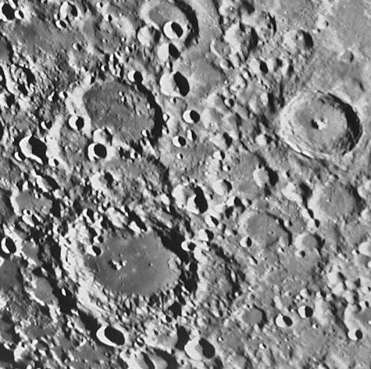 crater image