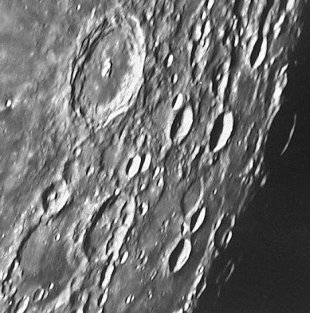 crater image